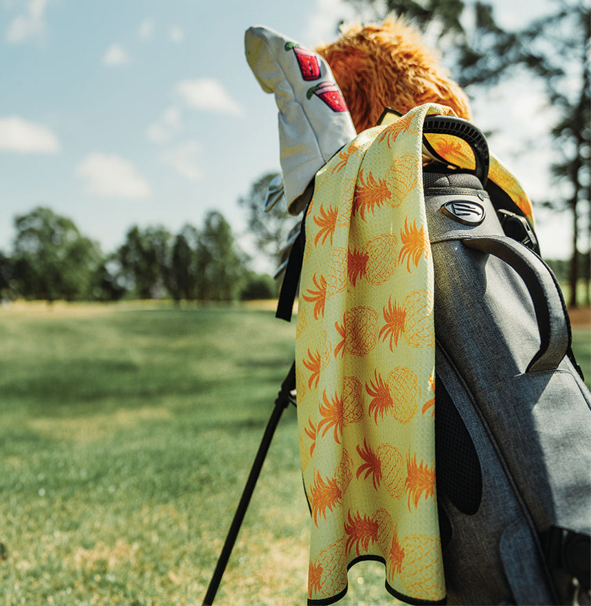 Ultimate Microfiber Towel | Pineapples