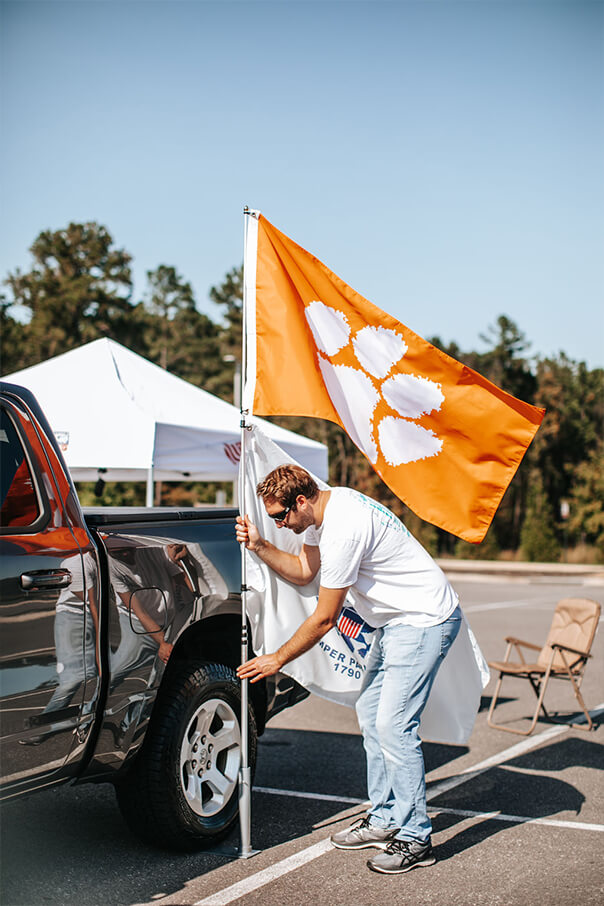 football tailgating flag pole with clemson flag